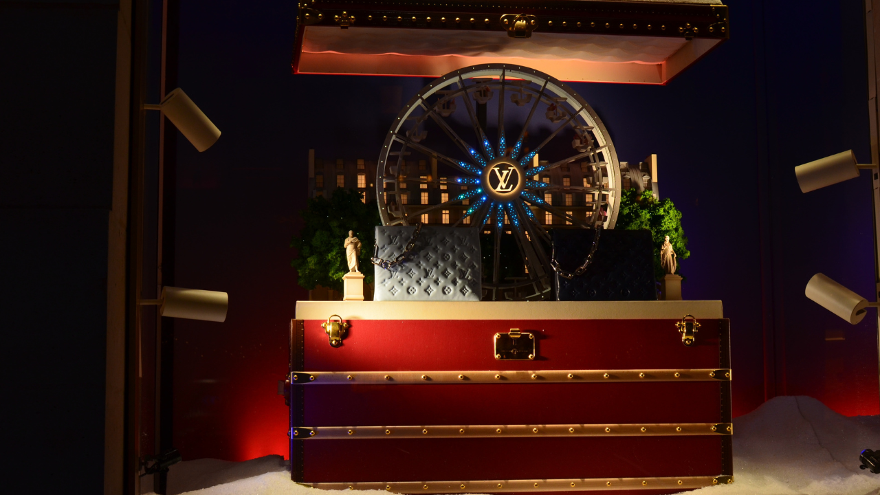 แฟชั่นการแต่งตัวที่เหล่า Rapper ต้องมี